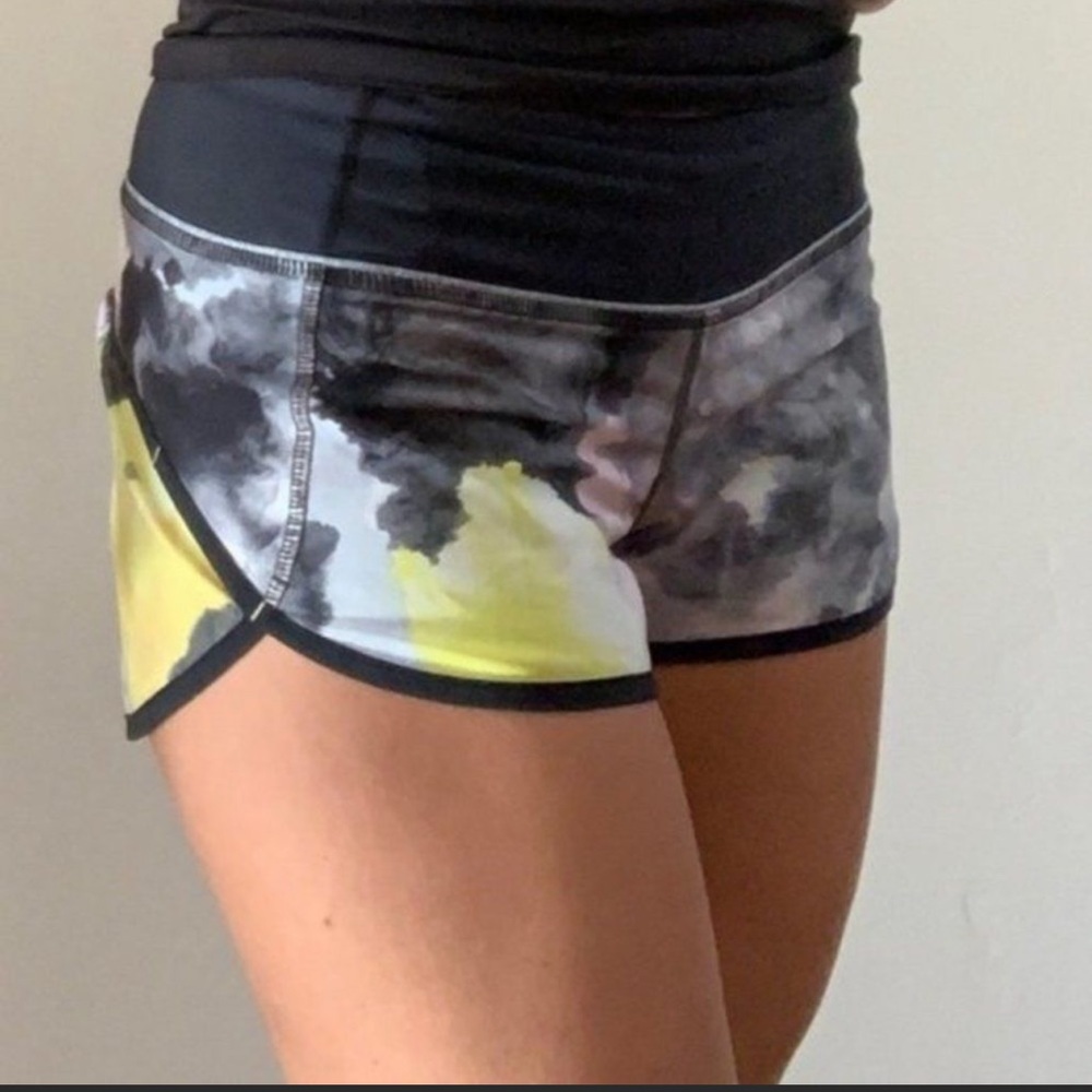 lululemon athletica Speed Short (2.5”)